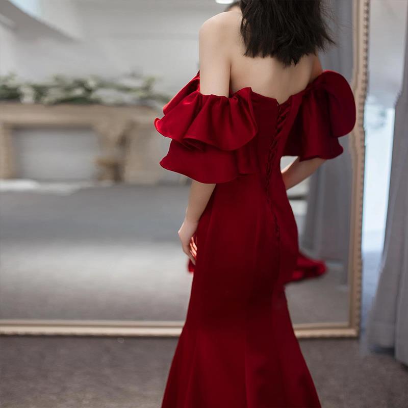 Off-shoulder Simple Graceful Waist Fishtail Gown